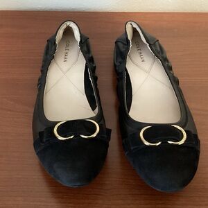 Cole Haan Ballet Slipper Flat Shoes Black Leather & Suede VGC 8.5 8 1/2 B Width